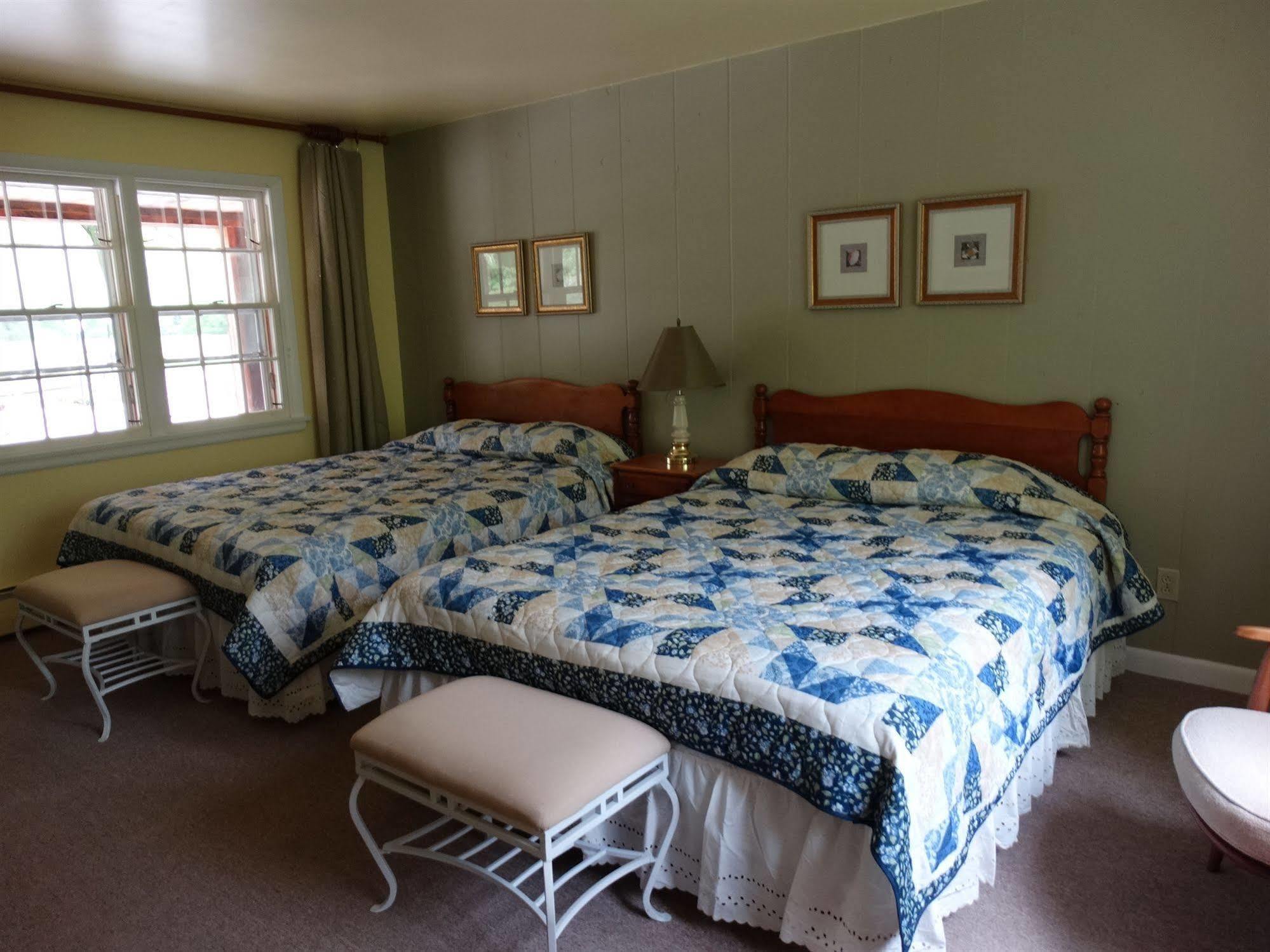 Aerie Inn Of Vermont East Dorset Exterior photo